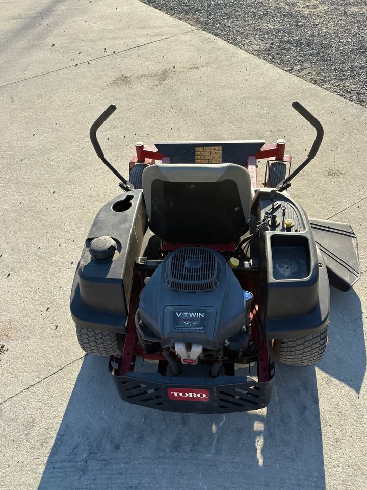 Used Toro TimeCutter SS5000 50" Cut Riding Zero Turn Mower