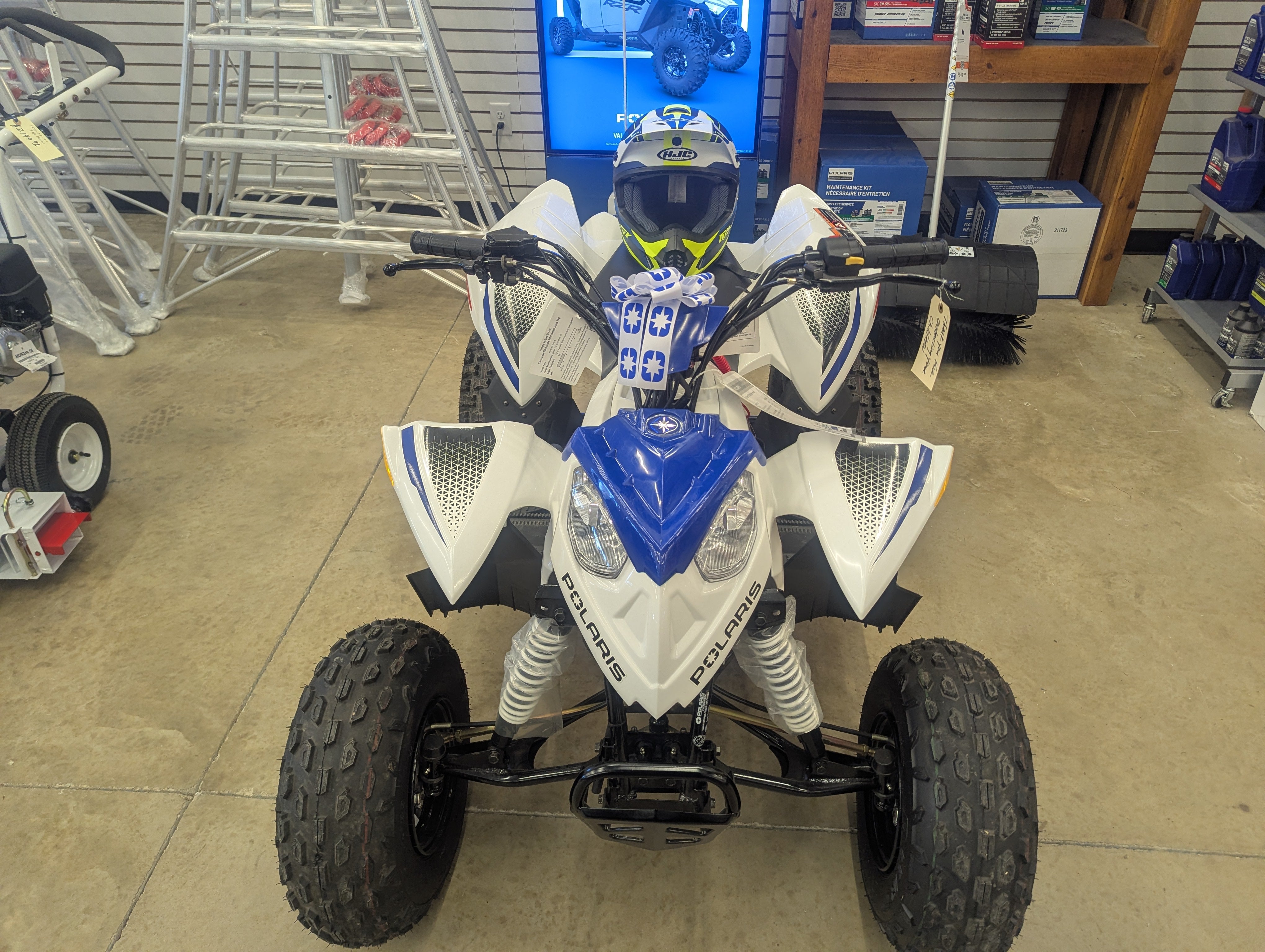 POLARIS 2024 Outlaw 110 EFI - Bright White / Polaris Blue A24YAK11B5