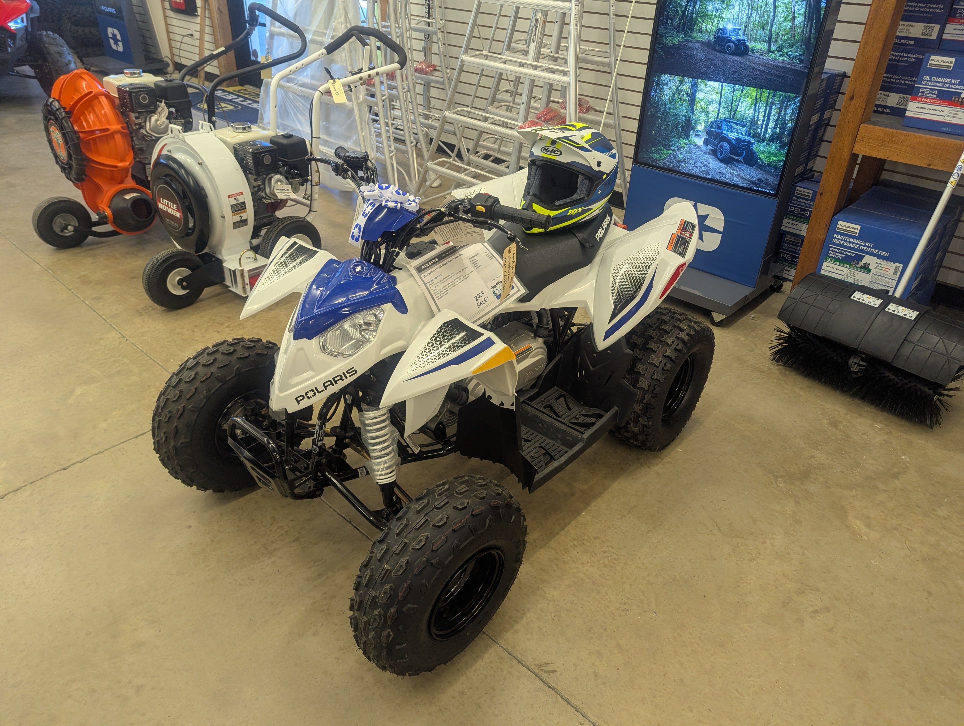 POLARIS 2024 Outlaw 110 EFI - Bright White / Polaris Blue A24YAK11B5