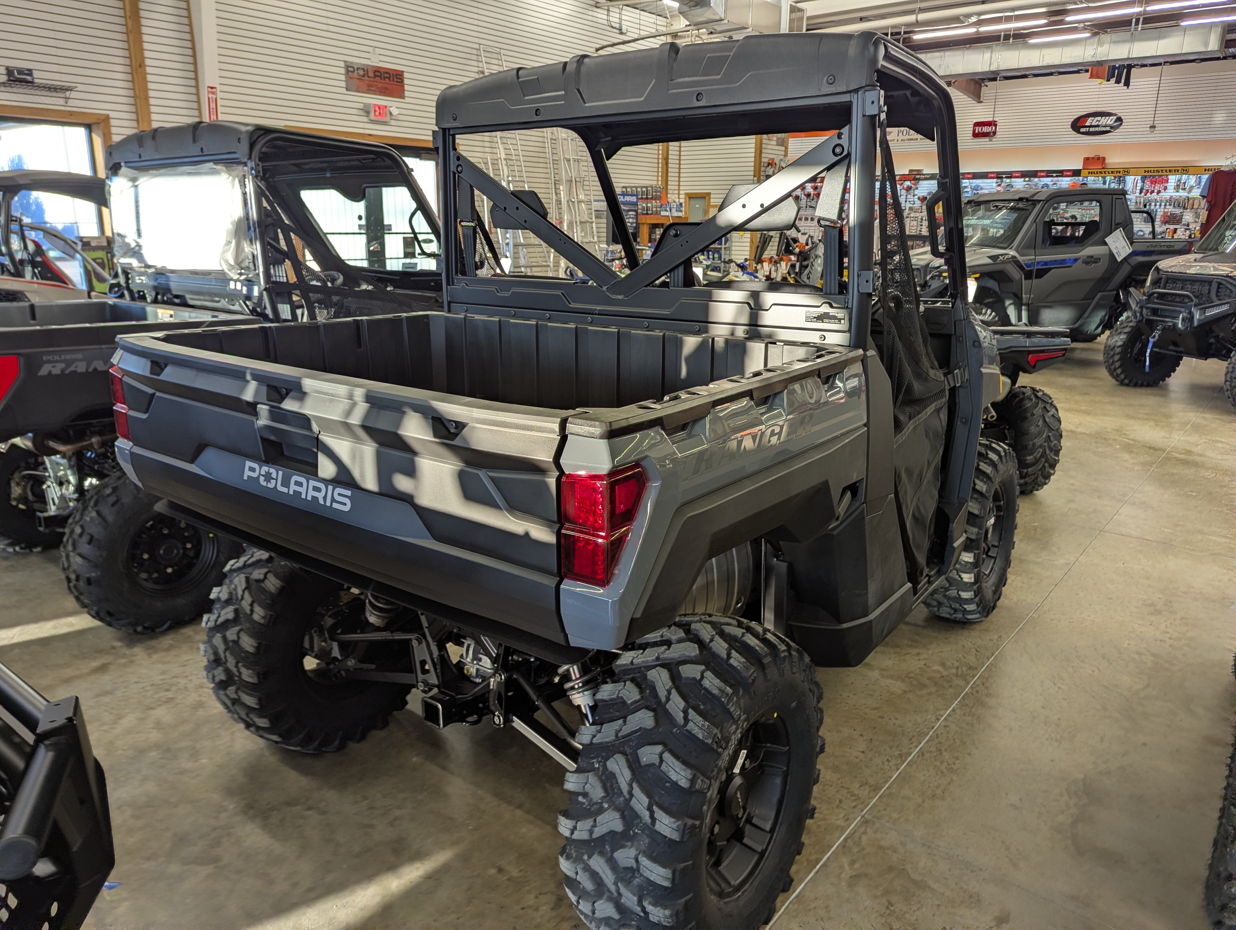 2026 Polaris RANGER XP 1000 Premium – RANGER Series | ProStar® 1000 Engine | Stealth Gray
