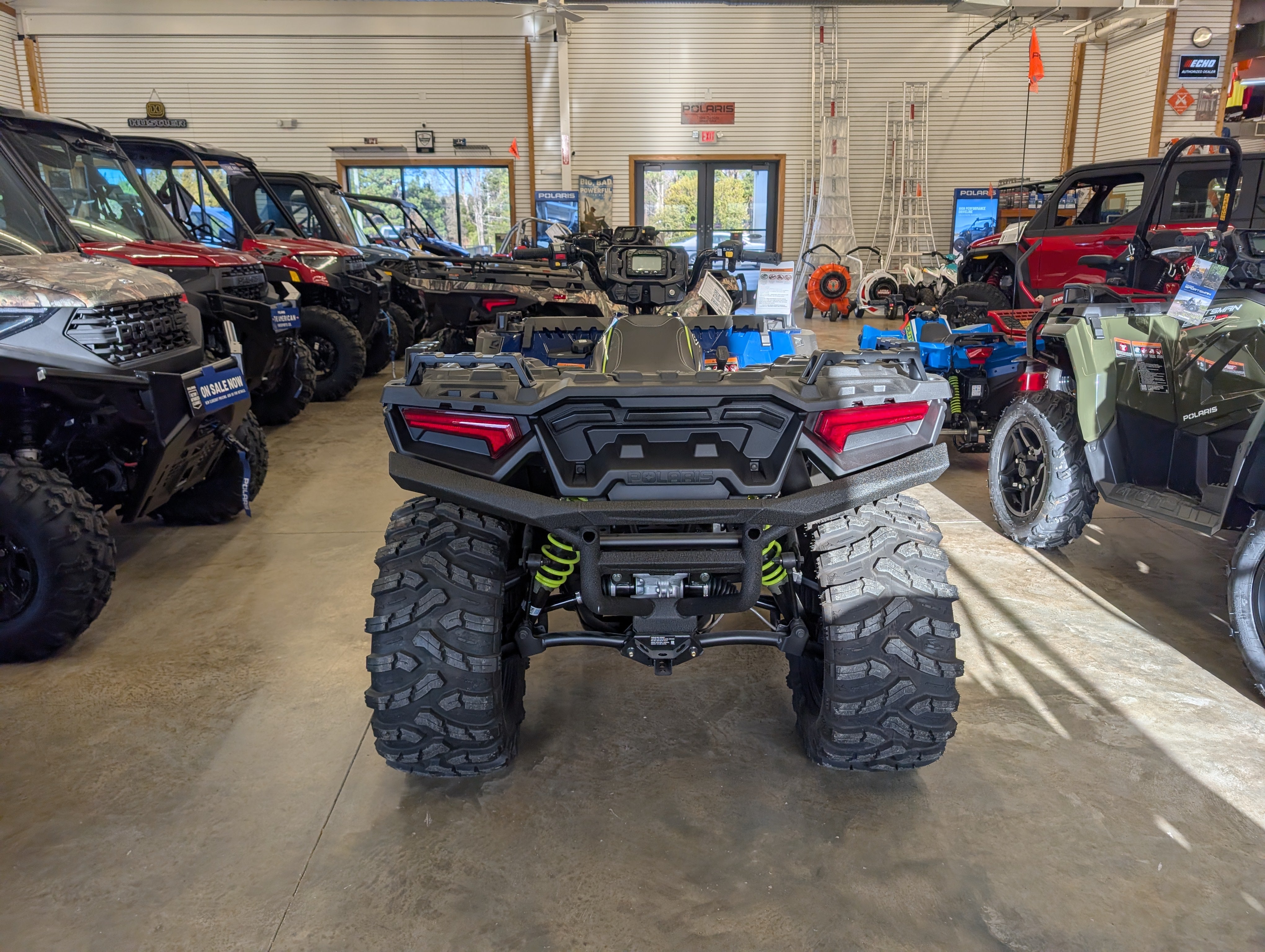 2026 Polaris Sportsman 850 Trail – 850 Series | 78HP ProStar® Twin Engine | Springfield Blue
