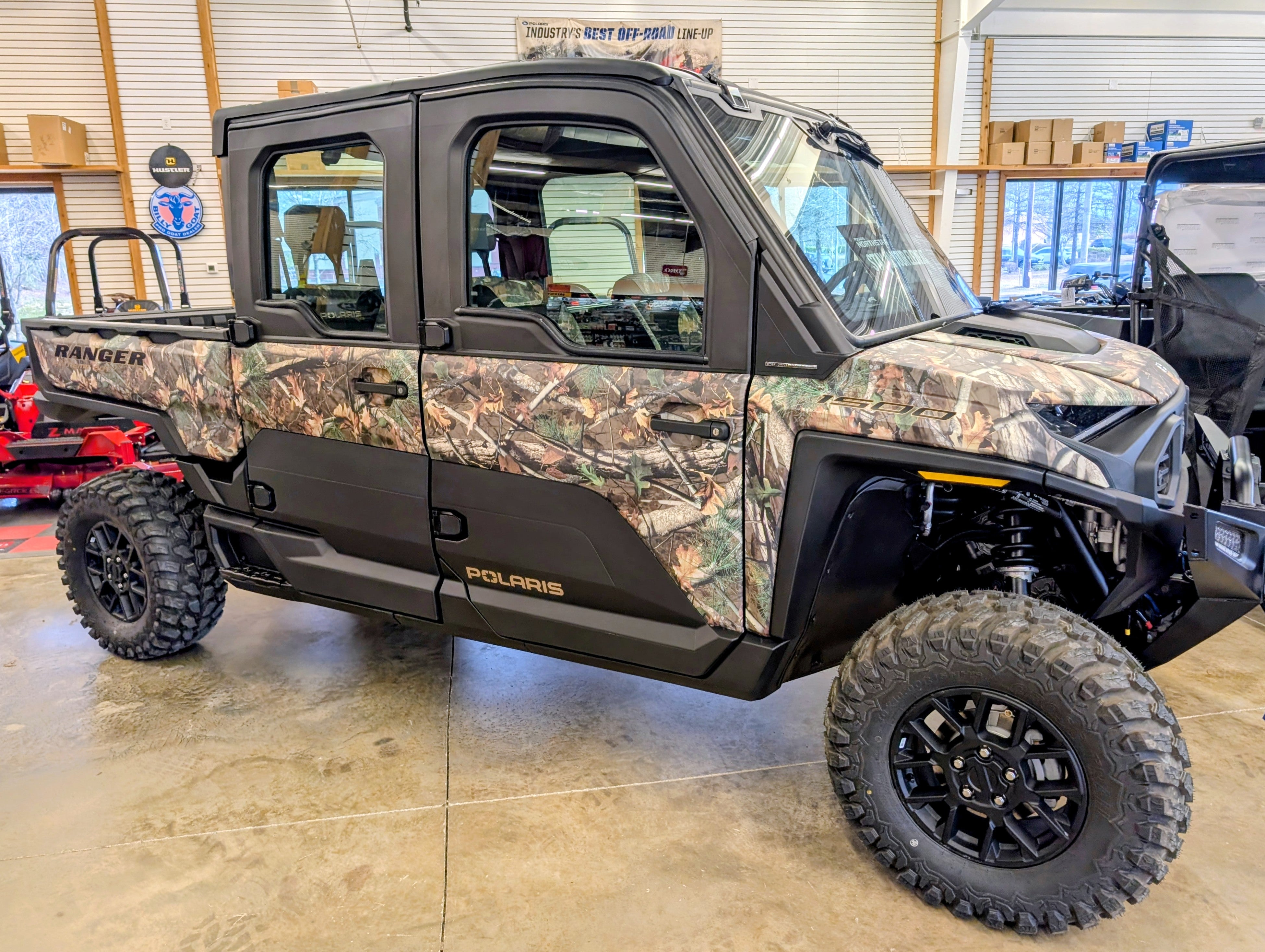 2026 Polaris RANGER CREW XD 1500 NorthStar Ultimate – RANGER XD Series | 1500cc ProStar® Engine | Polaris Pursuit® Camo