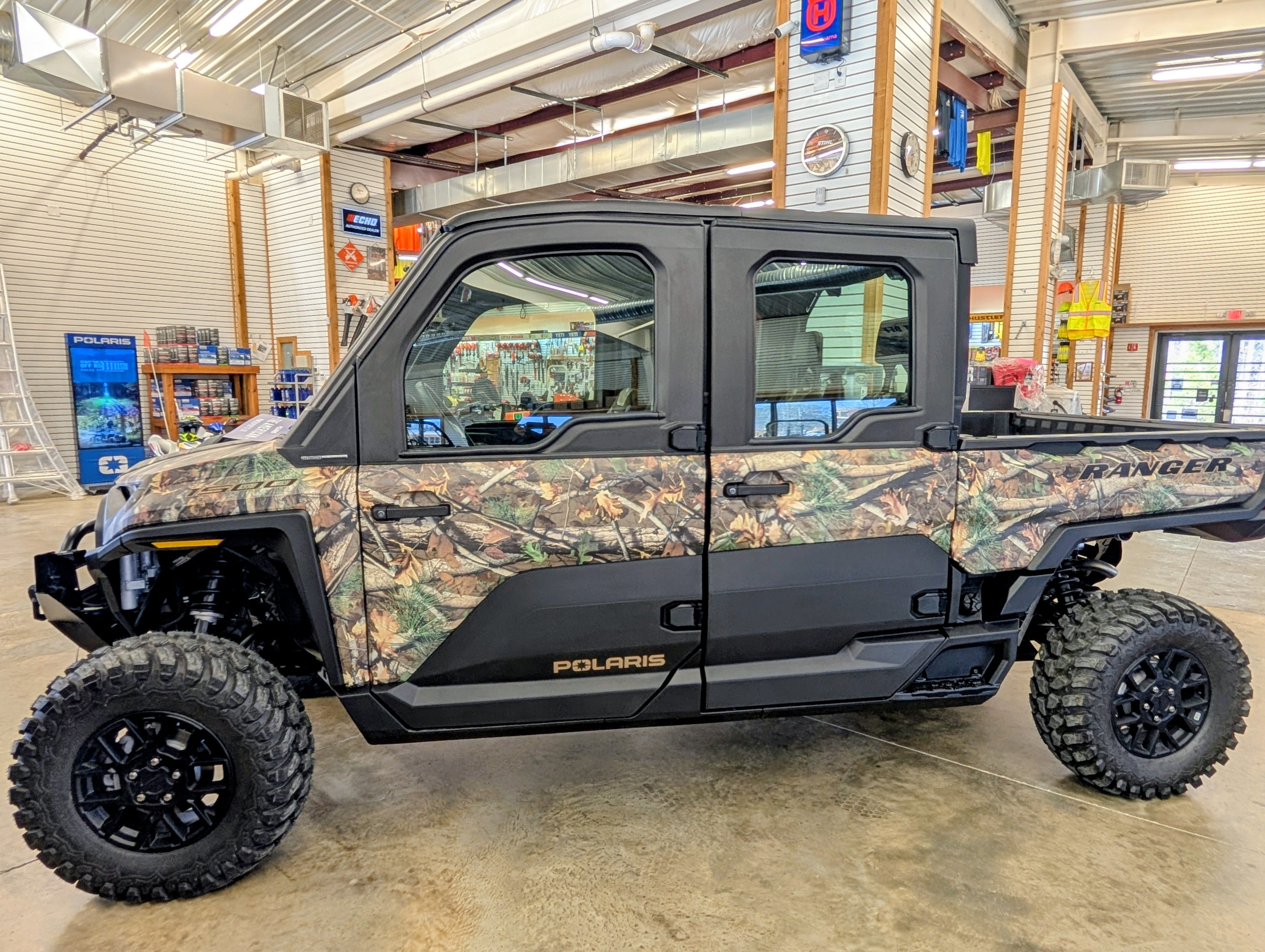 2026 Polaris RANGER CREW XD 1500 NorthStar Ultimate – RANGER XD Series | 1500cc ProStar® Engine | Polaris Pursuit® Camo