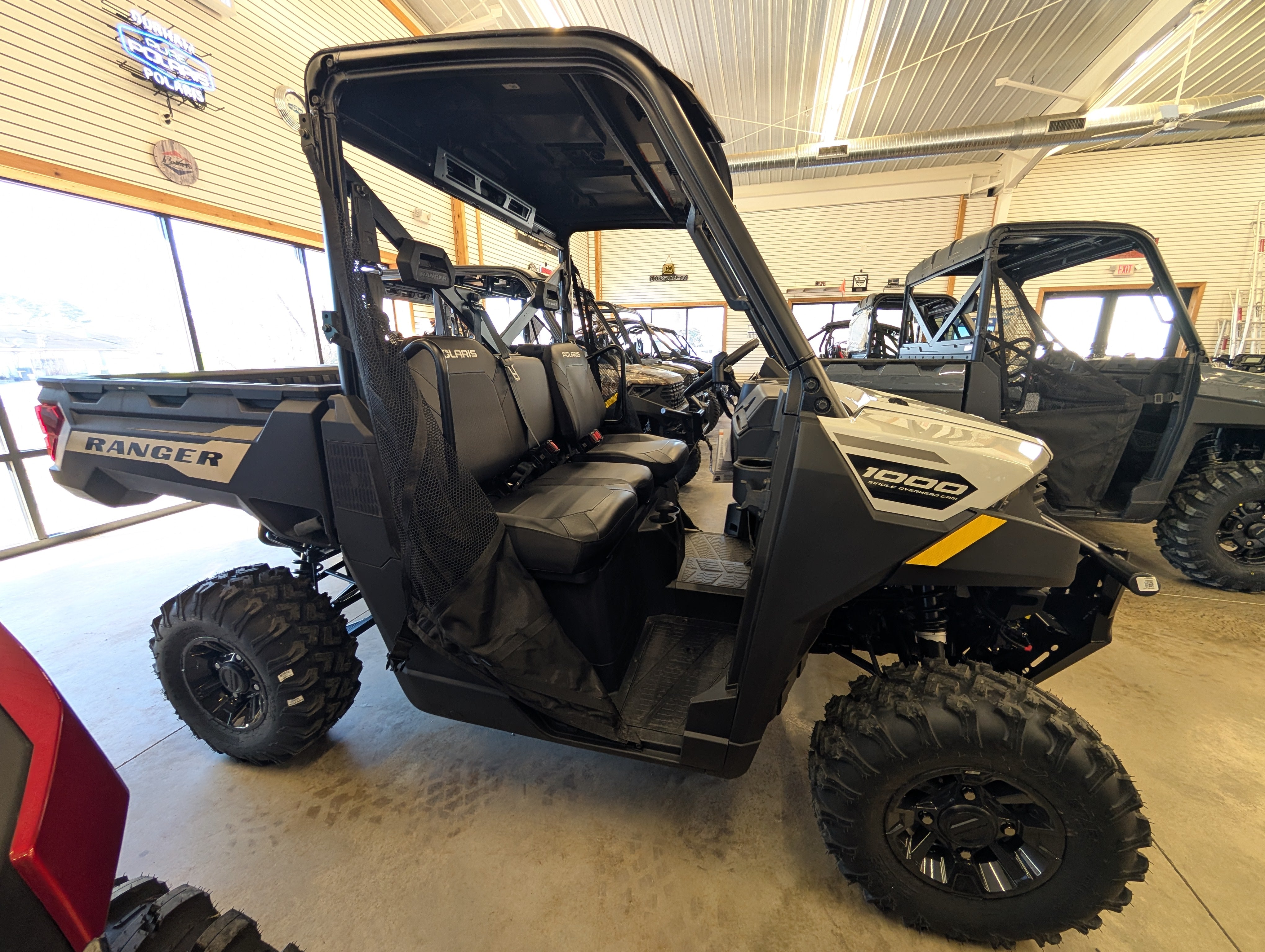2026 Polaris RANGER 1000 Premium – RANGER Series | ProStar® 1000 Engine | Mirage Beige